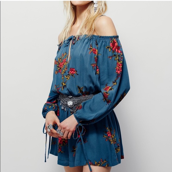 Free People Pants - Host Pick! Free People So Divine Blue Floral Off The Shoulder Romper Sz XS